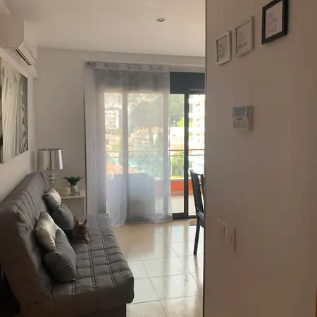 Kelly's Апартаменты *