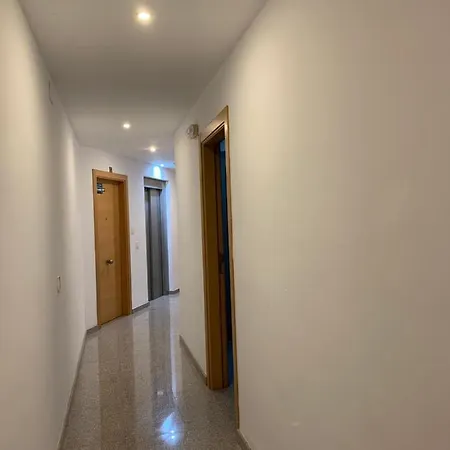 Kelly's * Льорет-де-Мар