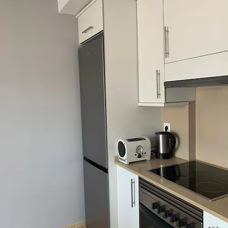 Kelly's Апартаменты *