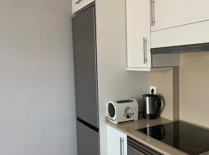 Kelly's Апартаменты *